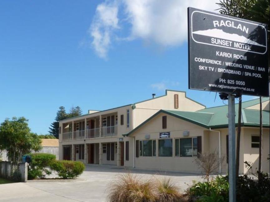 Raglan Sunset Motel And Conference Venue Zewnętrze zdjęcie